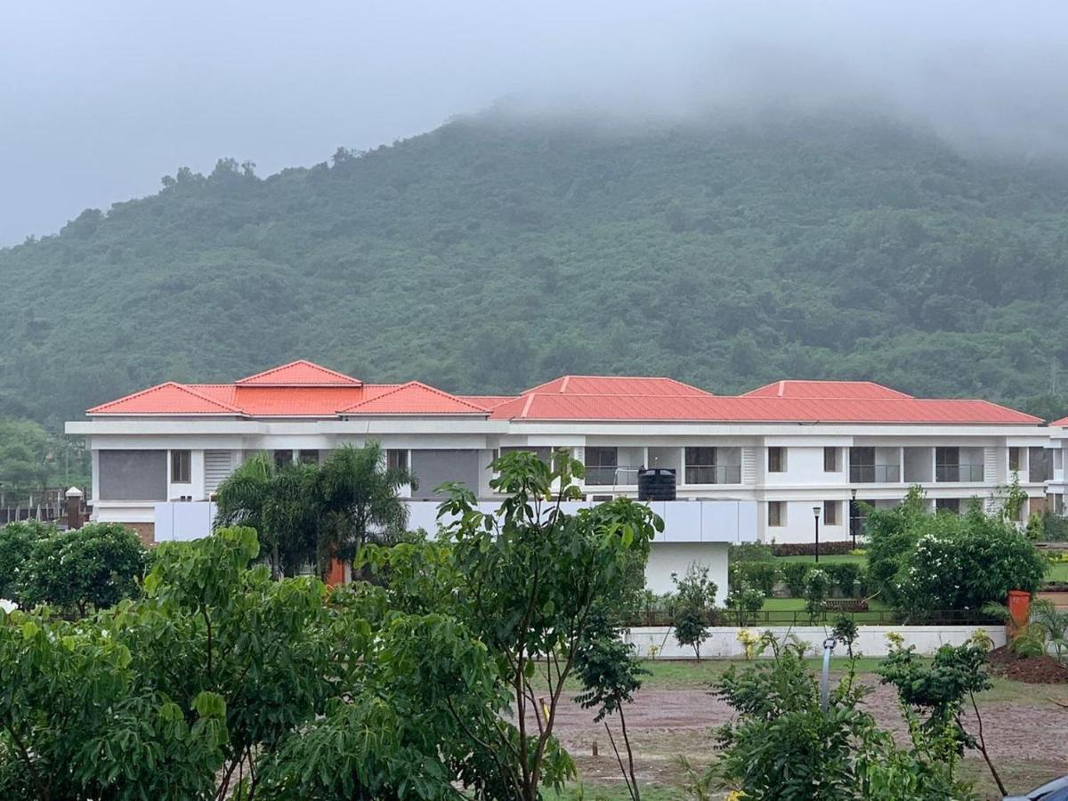 Apartament Mizzle Lonavla Zewnętrze zdjęcie
