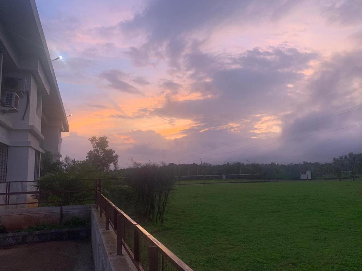 Apartament Mizzle Lonavla Zewnętrze zdjęcie